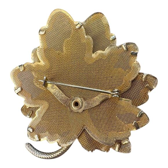 Vintage Coro Gold Tone Maple Leaf Brooch Pin Faux Pearls Signed Mid-Century - Picture 2 of 4